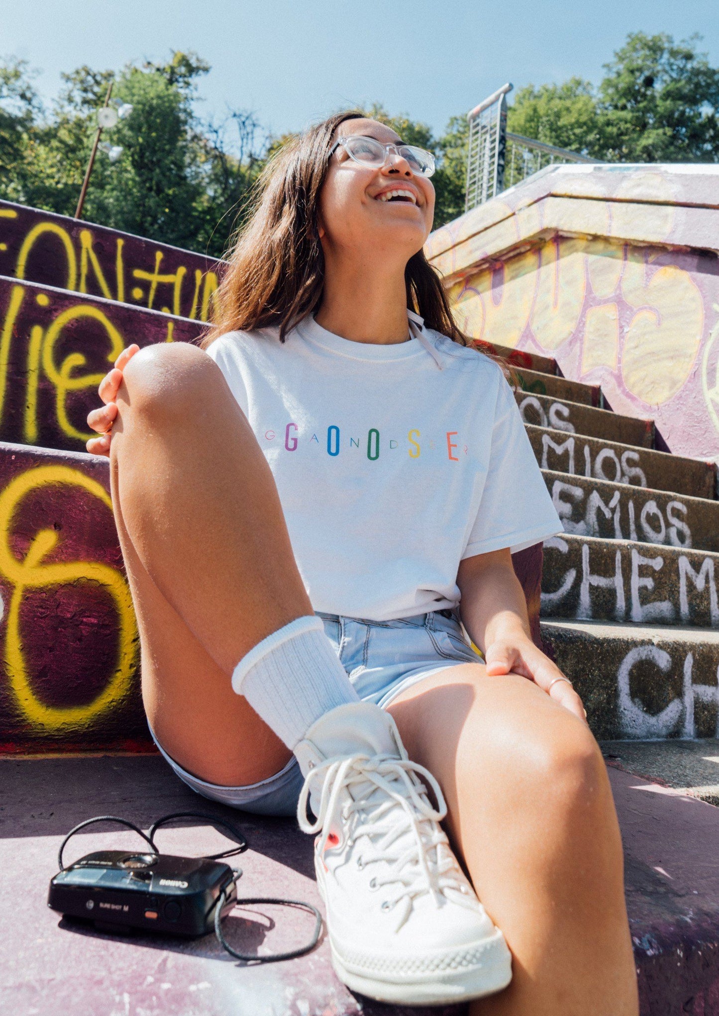 gg_female_image White