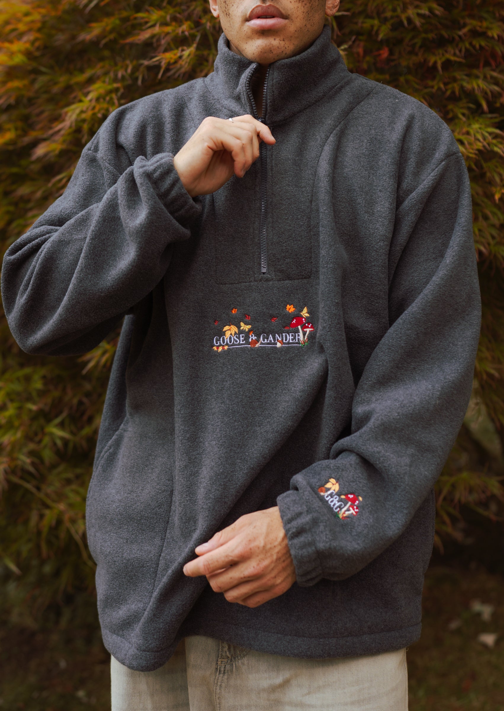 Unisex Woodland 1/4 Zip Fleece Charcoal - Main Image