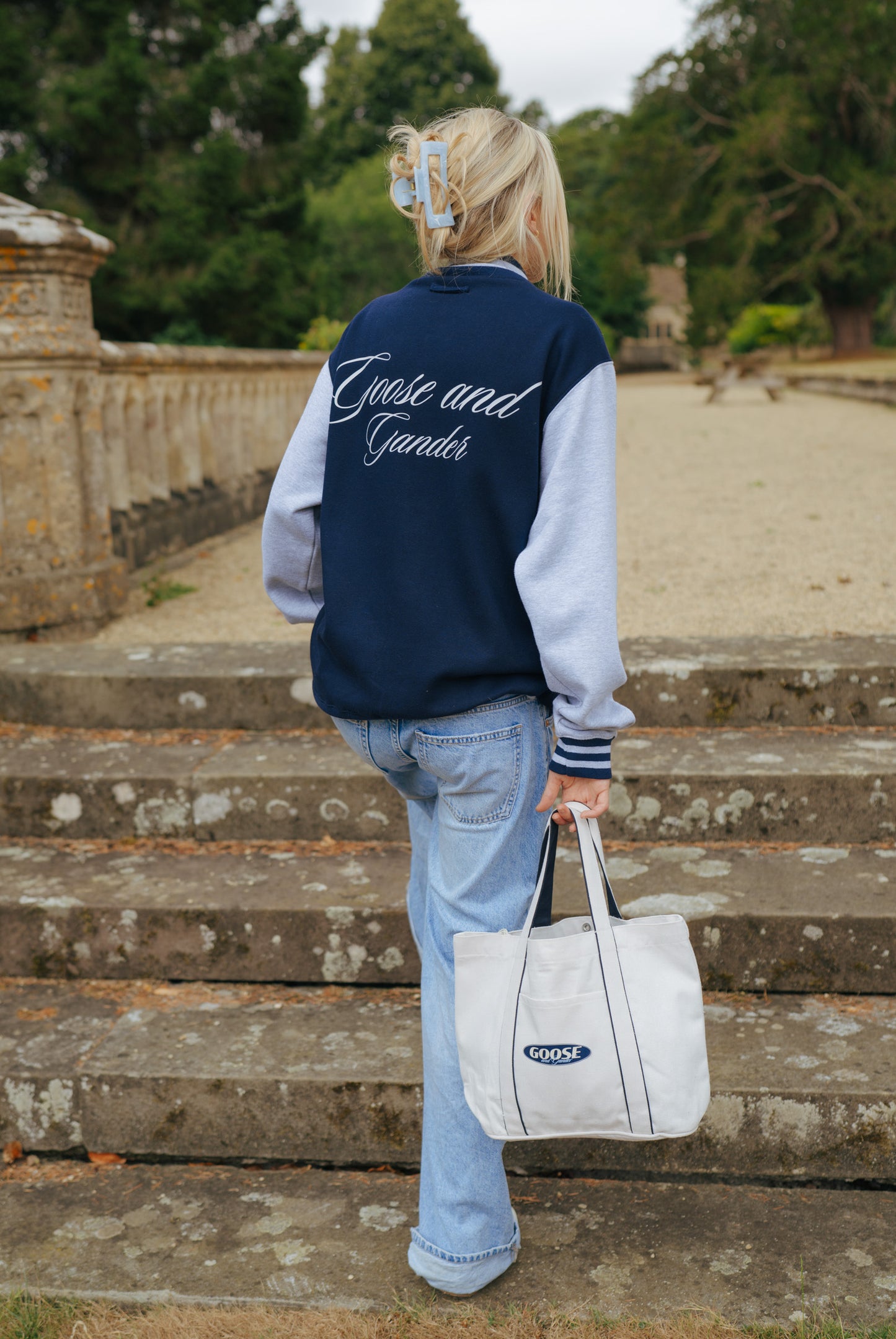 gg_female_image Navy