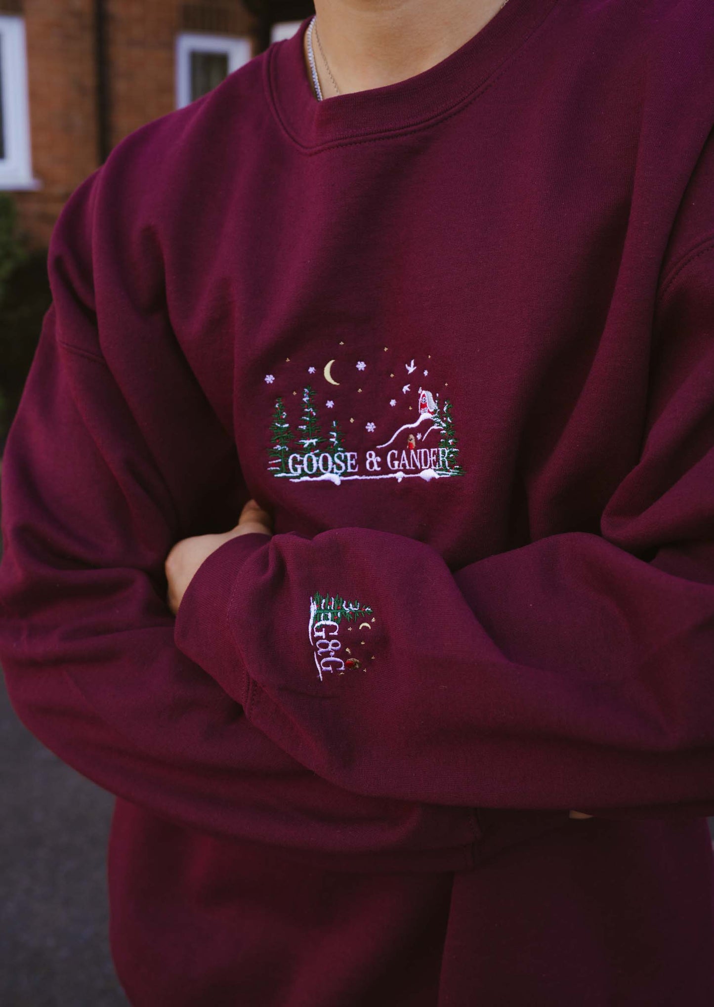 Unisex Nordic Embroidered Sweatshirt - Burgundy