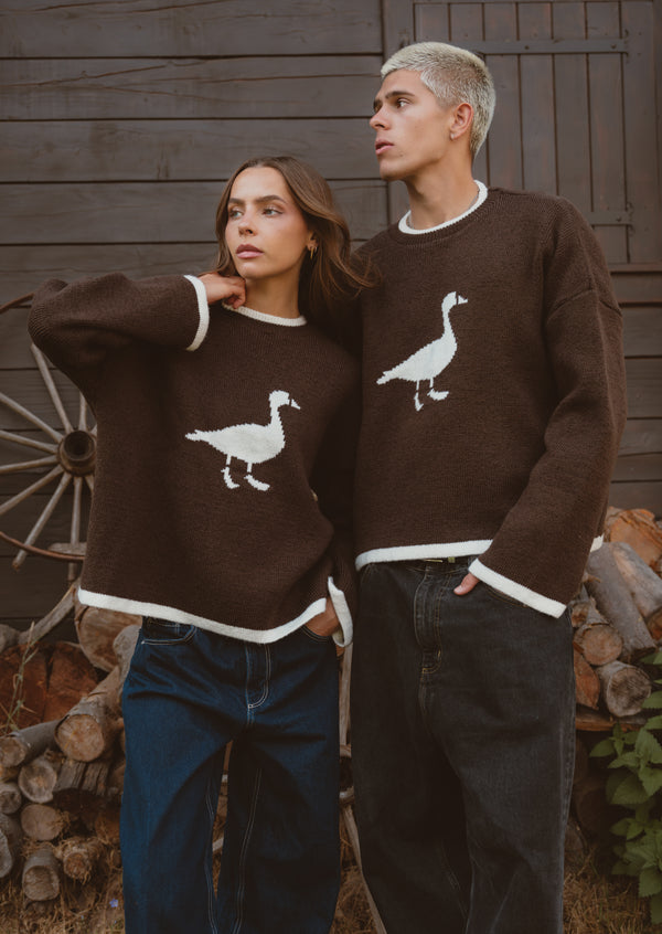 Knitted Goose Jumper - Walnut