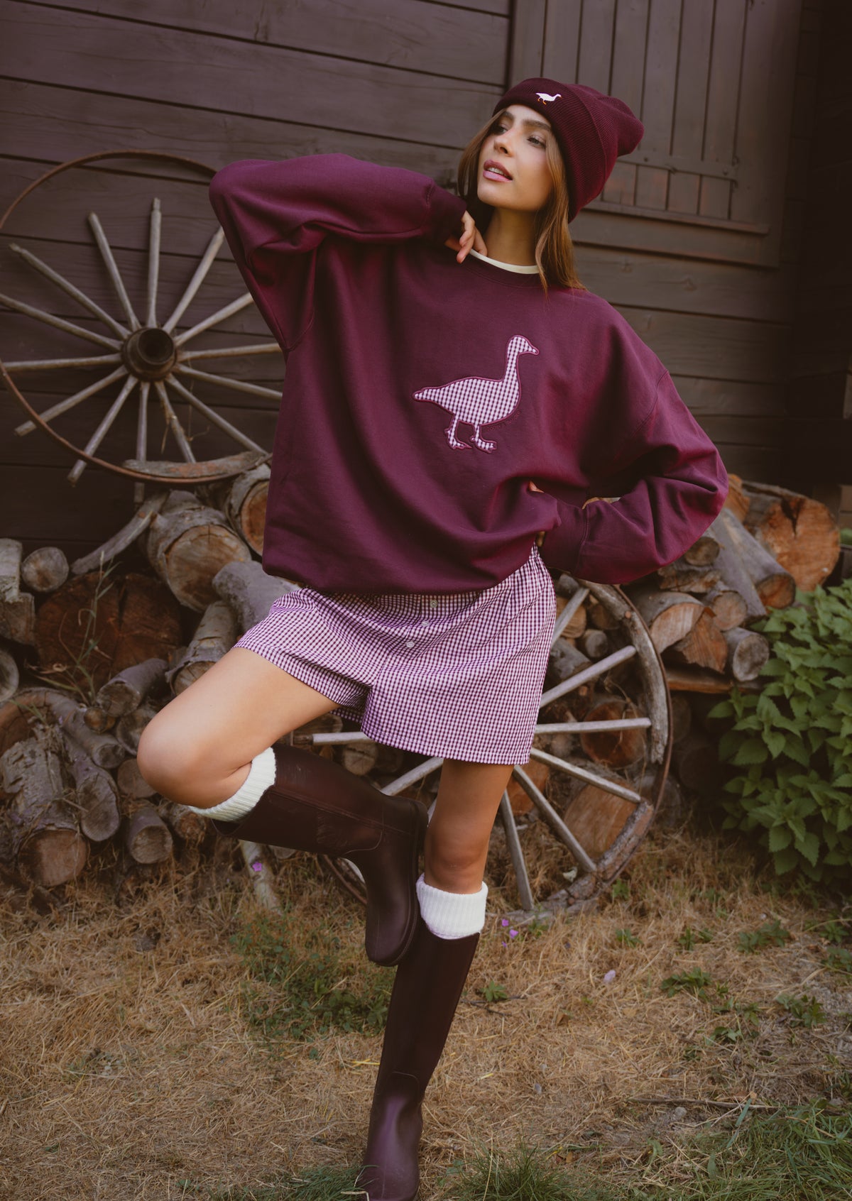 Goose Sweatshirt - Burgundy
