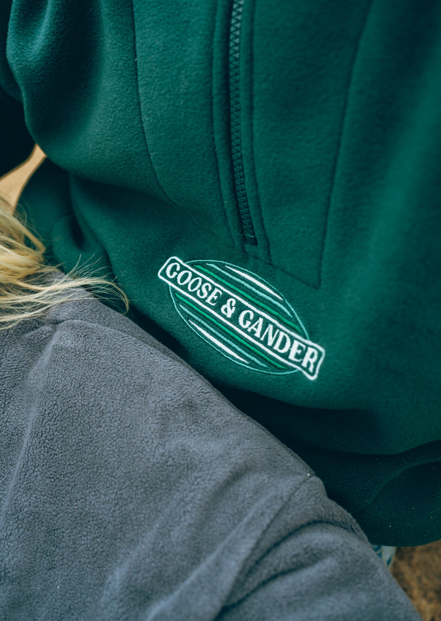 L&L Oval Embroidered 1/4 Zip Fleece - Forest Green