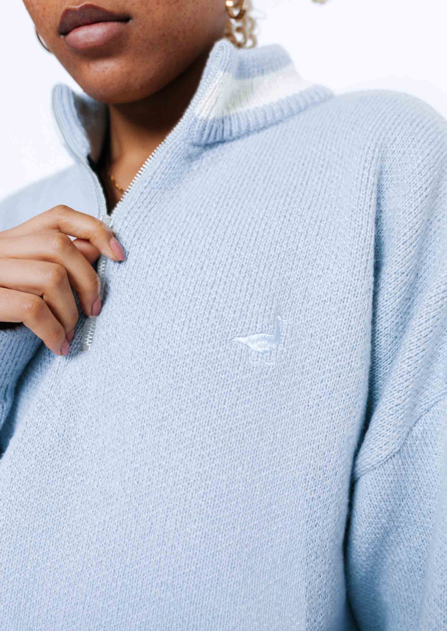 Knitted Goose 1/4 Zip Sweat - Pastel Blue