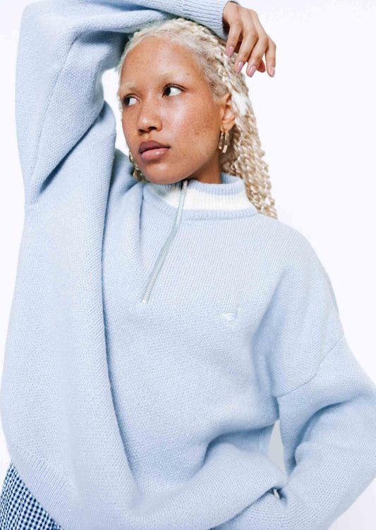 Knitted Goose 1/4 Zip Sweat - Pastel Blue