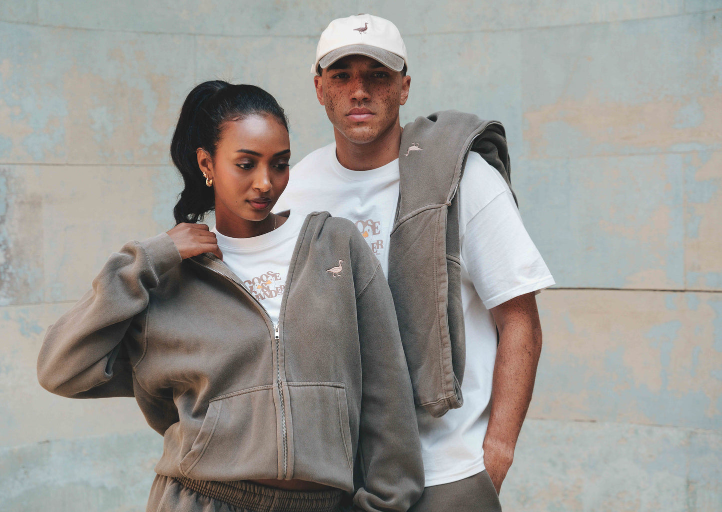 Goose Full-Zip Hoodie - Washed Brown