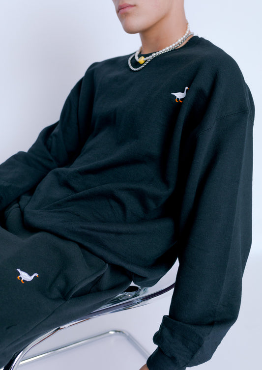 Unisex Goose Sweat - Black