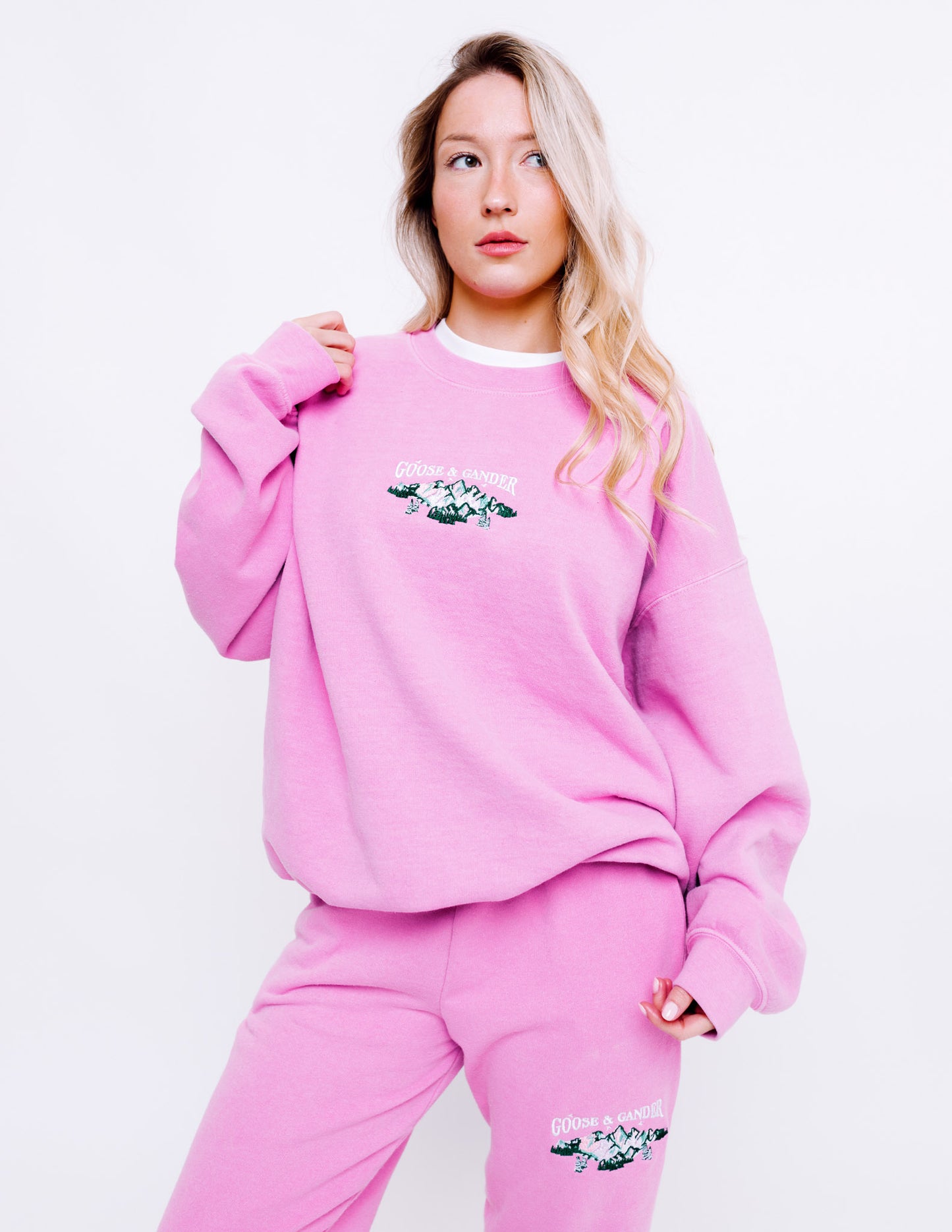 Unisex Mountain Sweat - Azalea