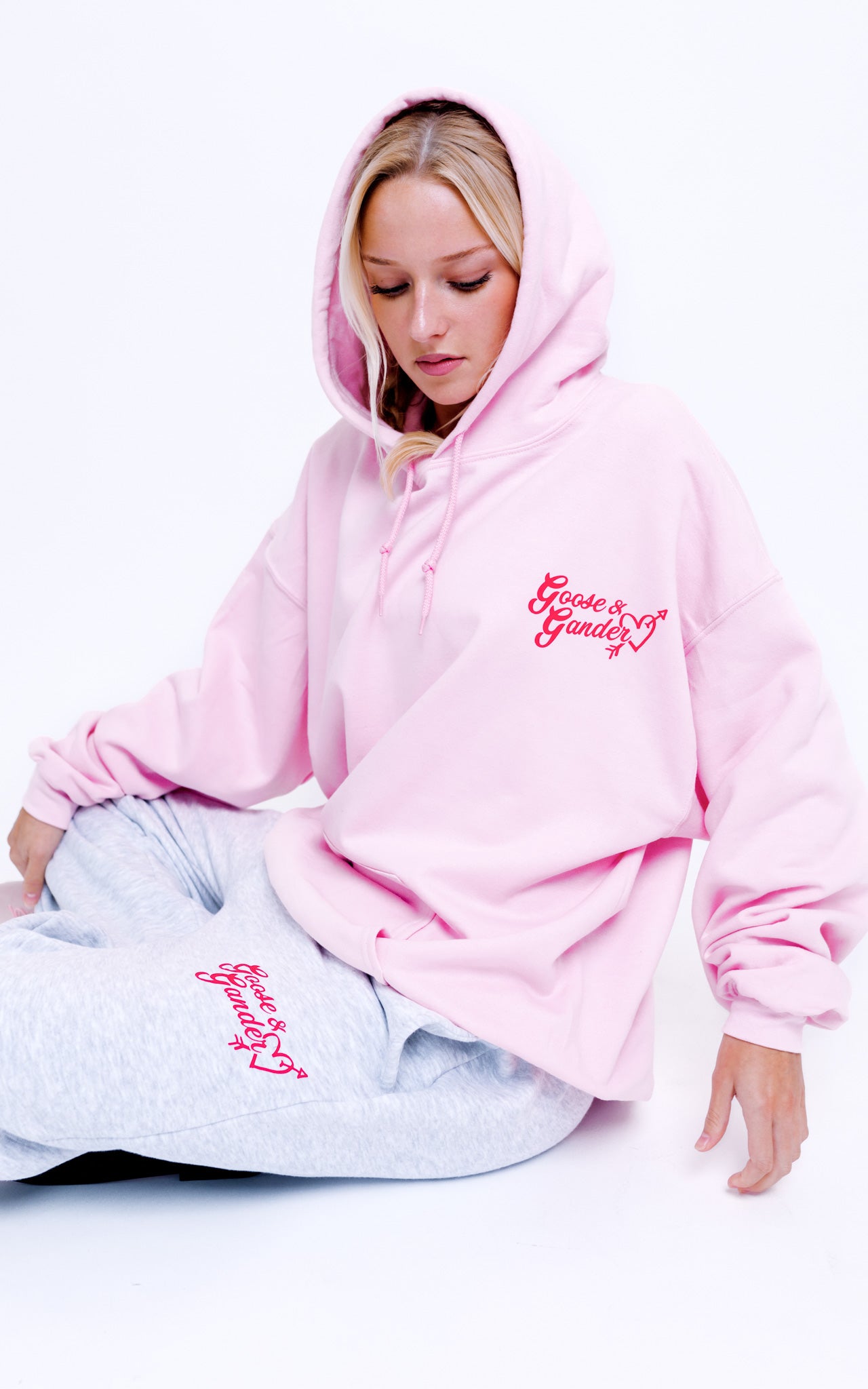 Unisex Heart Club Hood - Baby Pink