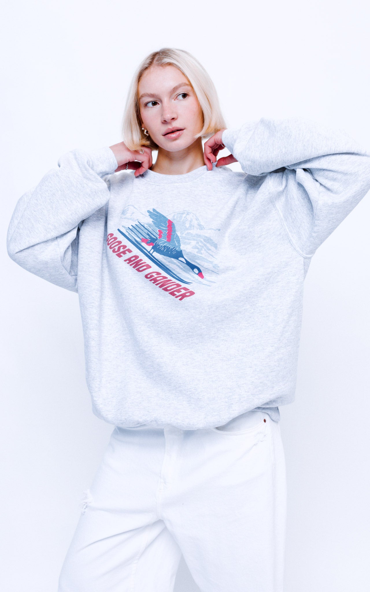 Unisex Ski Club Sweatshirt - Ash Grey