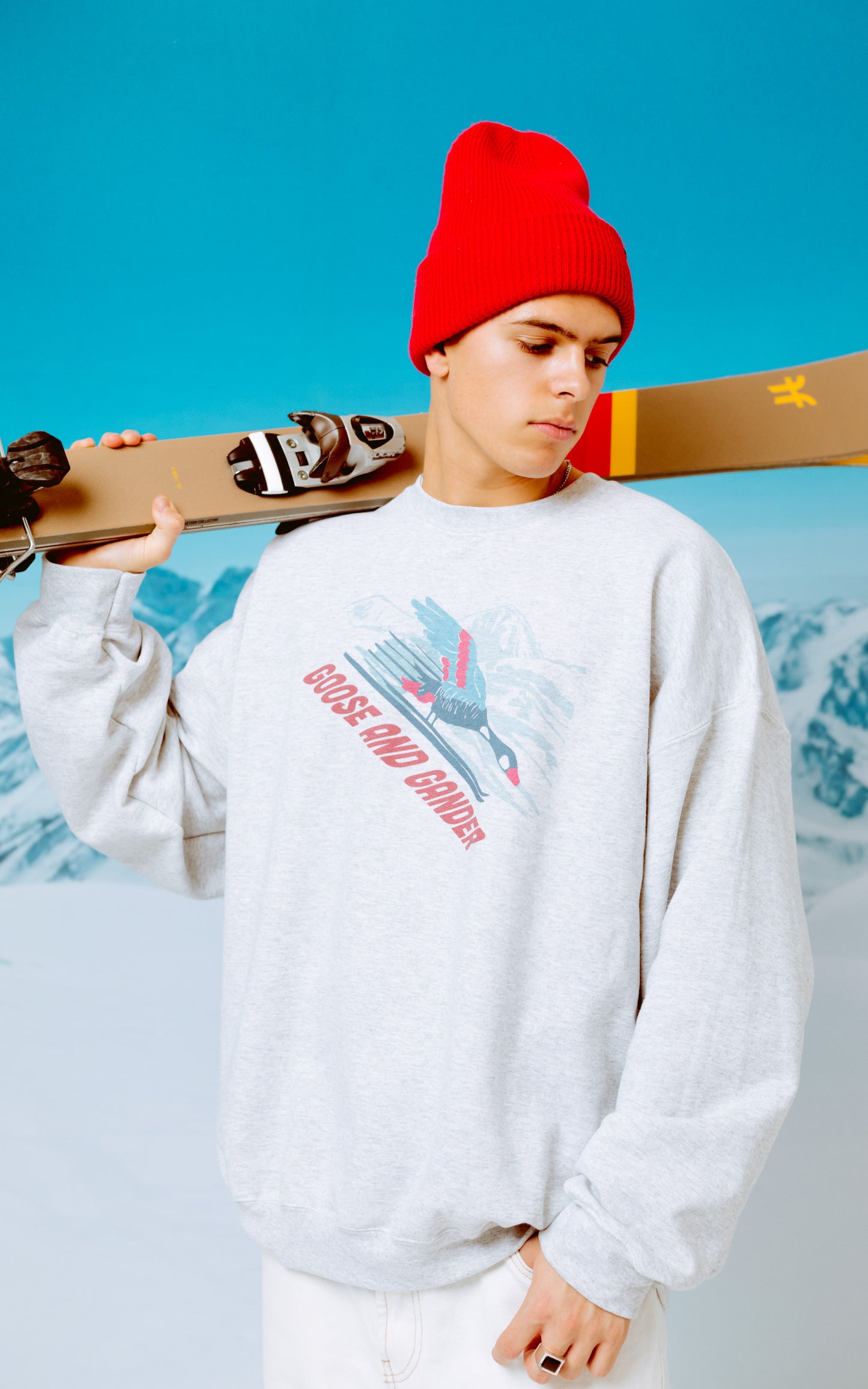 Unisex Ski Club Sweatshirt - Ash Grey