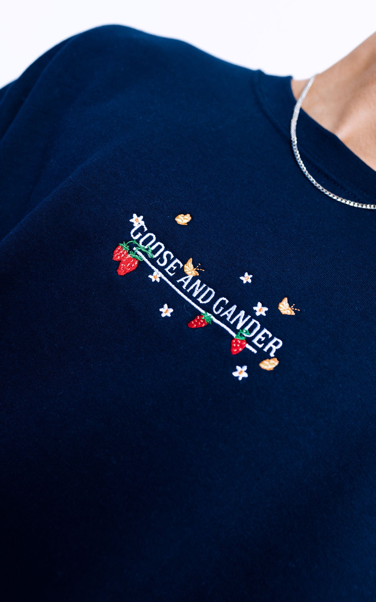 Unisex Wild Strawberry Embroidered Sweat - Navy – Goose & Gander