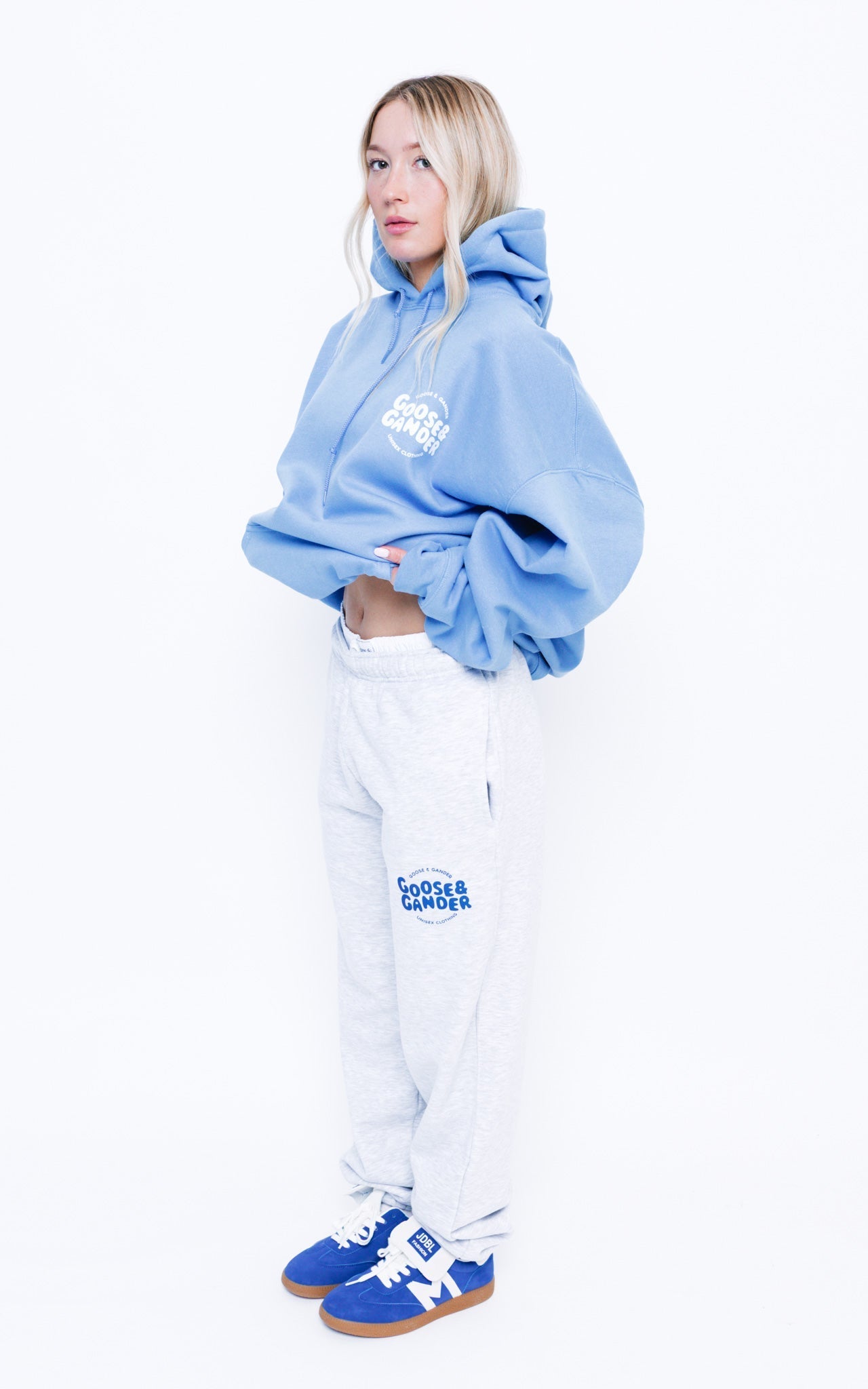 gg_female_image Carolina Blue